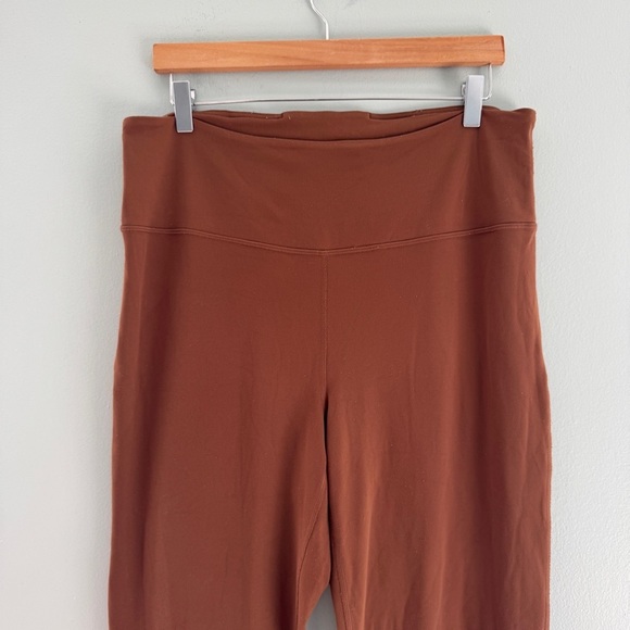 Lululemon Groove Super-High-Rise Flared Legging - Picture 5 of 16